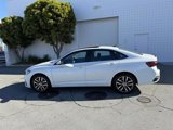 Certified 2025 Volkswagen Jetta SE image 3