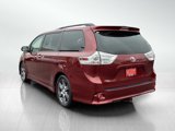 Used 2017 Toyota Sienna SE image 3