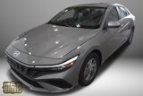 New 2025 Hyundai Elantra SE image 3