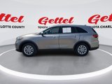 Used 2019 Kia Sorento LX image 5