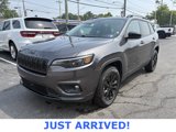 Used 2023 Jeep Cherokee Altitude Lux image 3