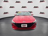 Used 2022 Hyundai Elantra SE image 2