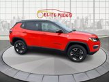 Used 2018 Jeep Compass Trailhawk w/ Navigation Group image 2