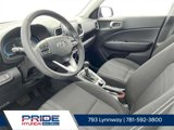 New 2025 Hyundai Venue SEL image 6