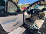 Used 2015 Volkswagen Passat TDI SEL Premium image 4