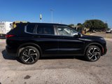 Used 2022 Mitsubishi Outlander ES image 3
