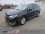Used 2017 Chrysler Pacifica Touring-L image 3