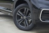 Used 2022 Volkswagen Atlas Cross Sport SEL R-Line image 3