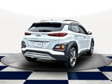 Certified 2023 Hyundai Venue SE image 4
