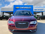 Used 2020 Chrysler 300 Touring w/ Chrome Appearance Package image 3