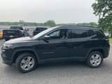 Used 2022 Jeep Compass Latitude w/ Convenience Group image 2