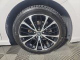 Used 2019 Toyota Camry SE image 3
