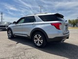 Used 2020 Ford Explorer Platinum w/ Premium Technology Package image 3