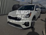 Used 2022 Kia Niro LX image 2