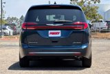 New 2025 Chrysler Pacifica Select image 6
