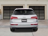 Used 2023 Audi Q5 2.0T Premium w/ Convenience Package image 5