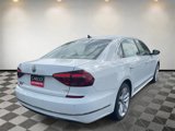 Used 2017 Volkswagen Passat 1.8T SE image 3