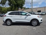 Used 2022 Ford Edge SEL image 3