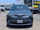 Used 2018 Toyota C-HR XLE image 2