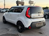 Used 2015 Kia Soul image 3
