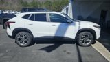 Used 2024 Chevrolet Trax LT image 2