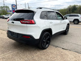 Used 2017 Jeep Cherokee High Altitude image 3