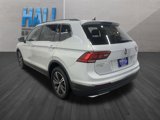 Used 2018 Volkswagen Tiguan SE w/ 18" Alloy Wheels Package image 3
