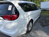 Used 2018 Chrysler Pacifica Touring Plus image 4