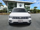 Used 2018 Volkswagen Tiguan S image 2