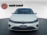 New 2025 Volkswagen Jetta SE image 2