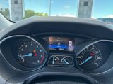 Used 2017 Ford Focus SEL w/ Cold Weather Package image 6