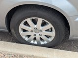 Used 2016 Chrysler Town & Country Touring image 4