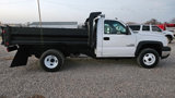 Used 2006 Chevrolet Silverado 3500 4x4 Regular Cab w/ Heavy-Duty Power Package image 5