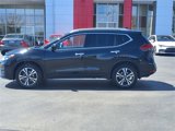 Used 2019 Nissan Rogue SV w/ Sun & Sound Touring Package image 3