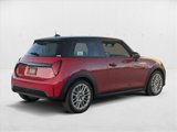Used 2025 MINI Cooper 2-Door Hardtop image 2