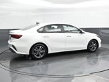 Used 2023 Kia Forte LXS image 3