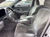 Used 2011 Toyota Camry LE image 5