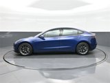 Used 2023 Tesla Model 3 Standard Range image 4