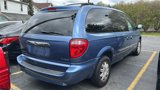 Used 2007 Chrysler Town & Country Touring image 4