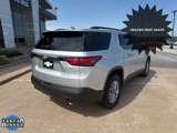 Used 2022 Chevrolet Traverse LT image 3
