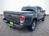 Used 2016 Toyota Tacoma Limited image 4