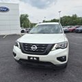 Used 2018 Nissan Pathfinder SL w/ Midnight Edition Package image 2