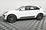 Used 2025 Porsche Macan image 2