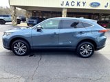 Used 2021 Toyota Venza LE image 2