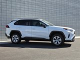 Used 2019 Toyota RAV4 LE image 4