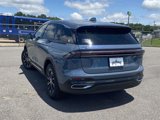 New 2025 Lincoln Nautilus Premier image 5