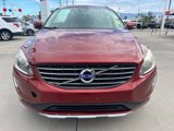 Used 2017 Volvo XC60 T5 Inscription w/ Preferred Option Package image 2