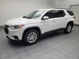 Used 2019 Chevrolet Traverse LT image 2