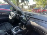 Used 2015 Nissan Rogue SV w/ SV Moonroof Package image 6