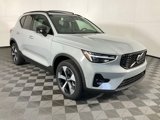 New 2025 Volvo XC40 B5 Plus w/ Protection Package Premier image 4